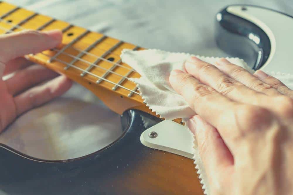 How to clean a guitar fretboard with household items